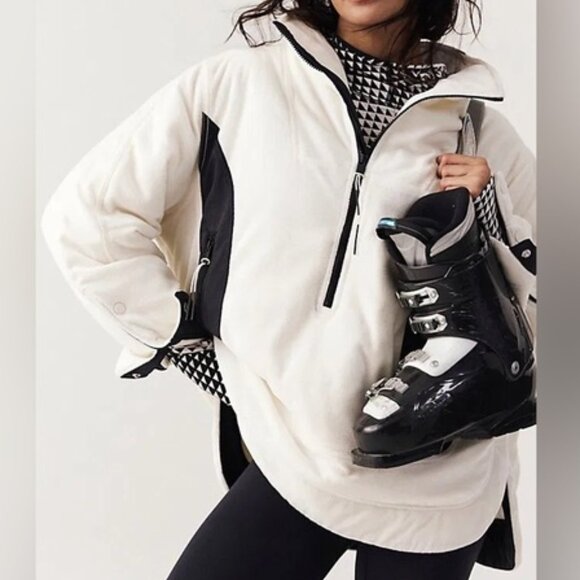 NWT Free People Movement White and Black Oversized Climber Fleece Jacket S - Picture 2 of 9
